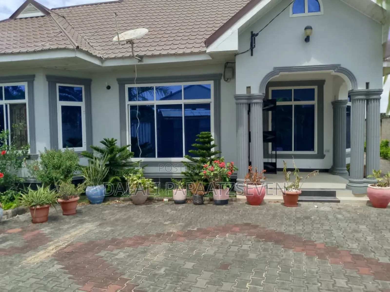 4bdrm House in Dalalipapaatzseven, Bunju for rent