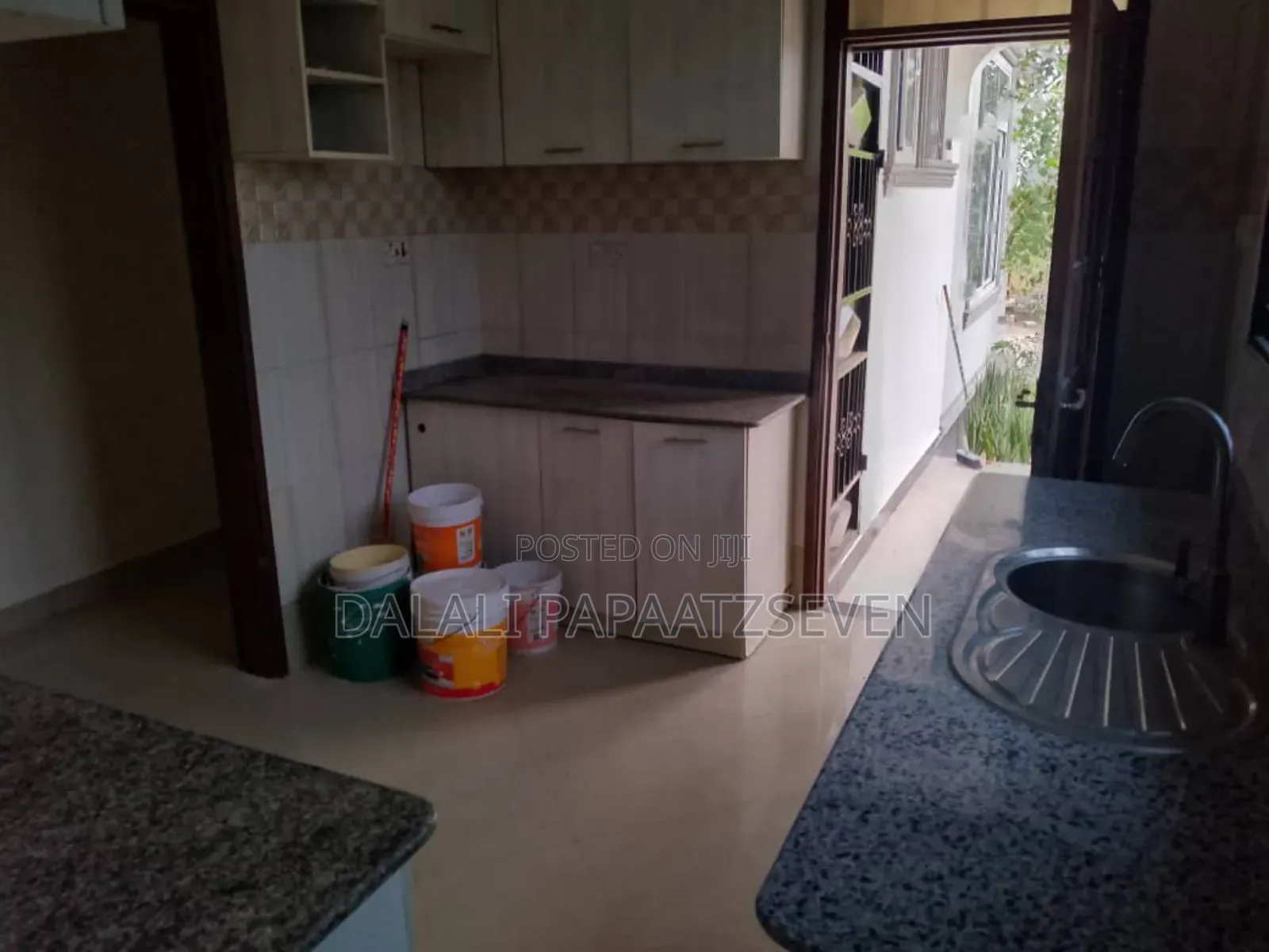 4bdrm House in Dalalipapaatzseven, Bunju for rent