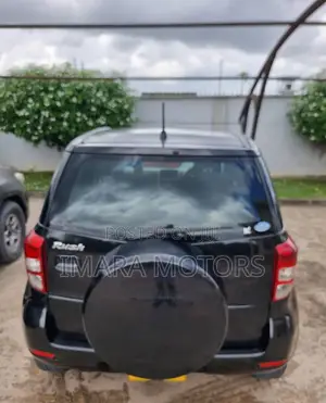 Toyota Rush 2010 Black