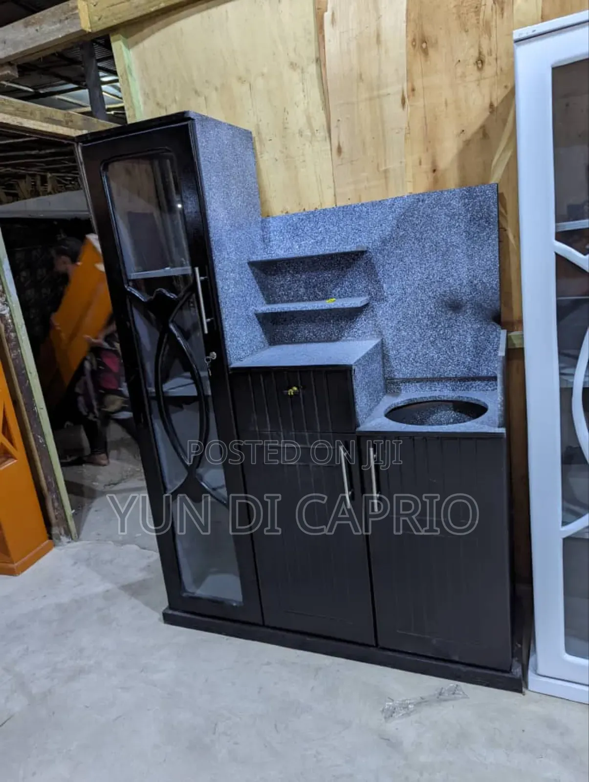 Kitchen Cabinet Classic
