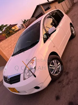 Toyota Corolla Spacio 2001 White