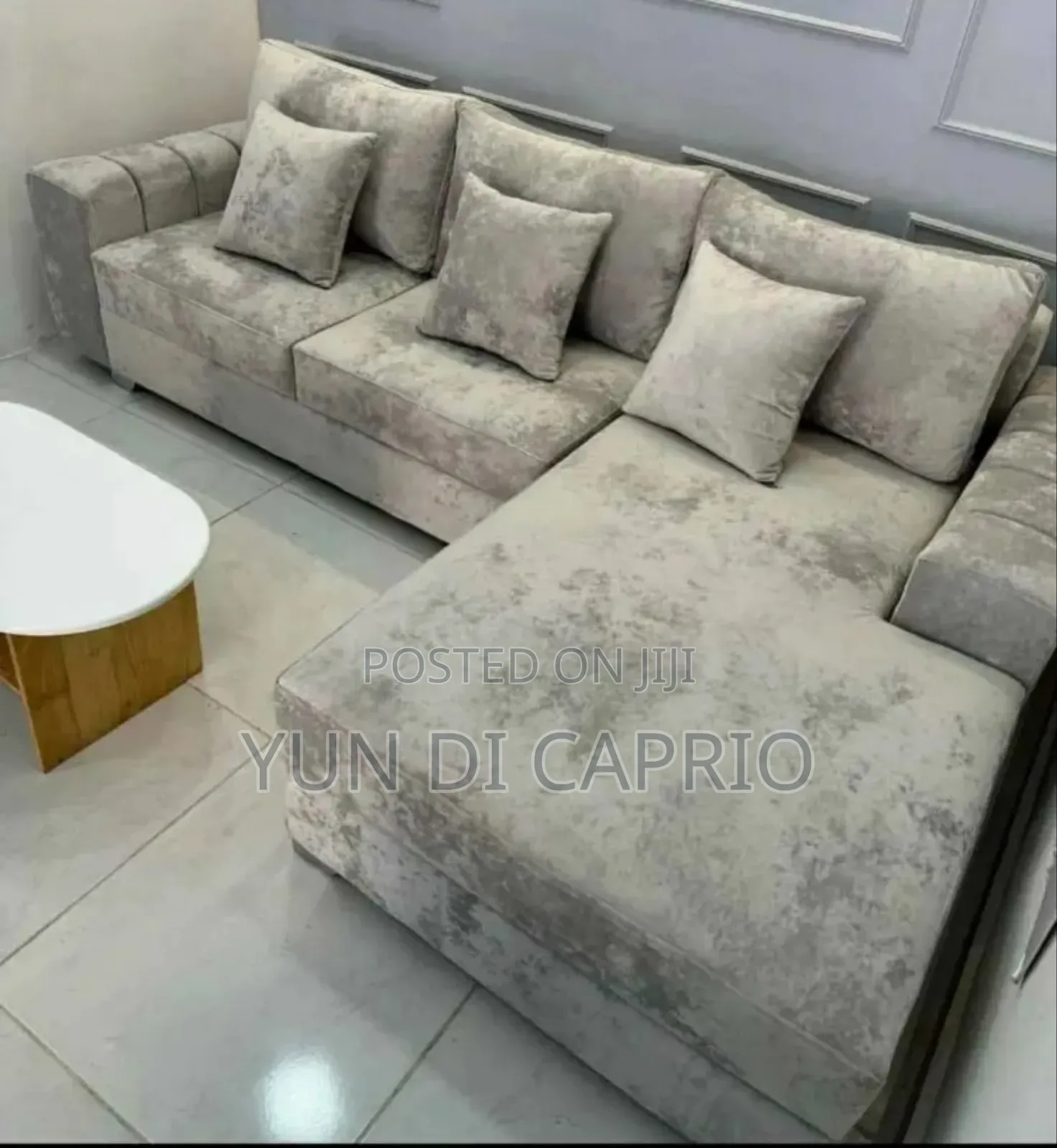 Sofa Set Classic Mpya