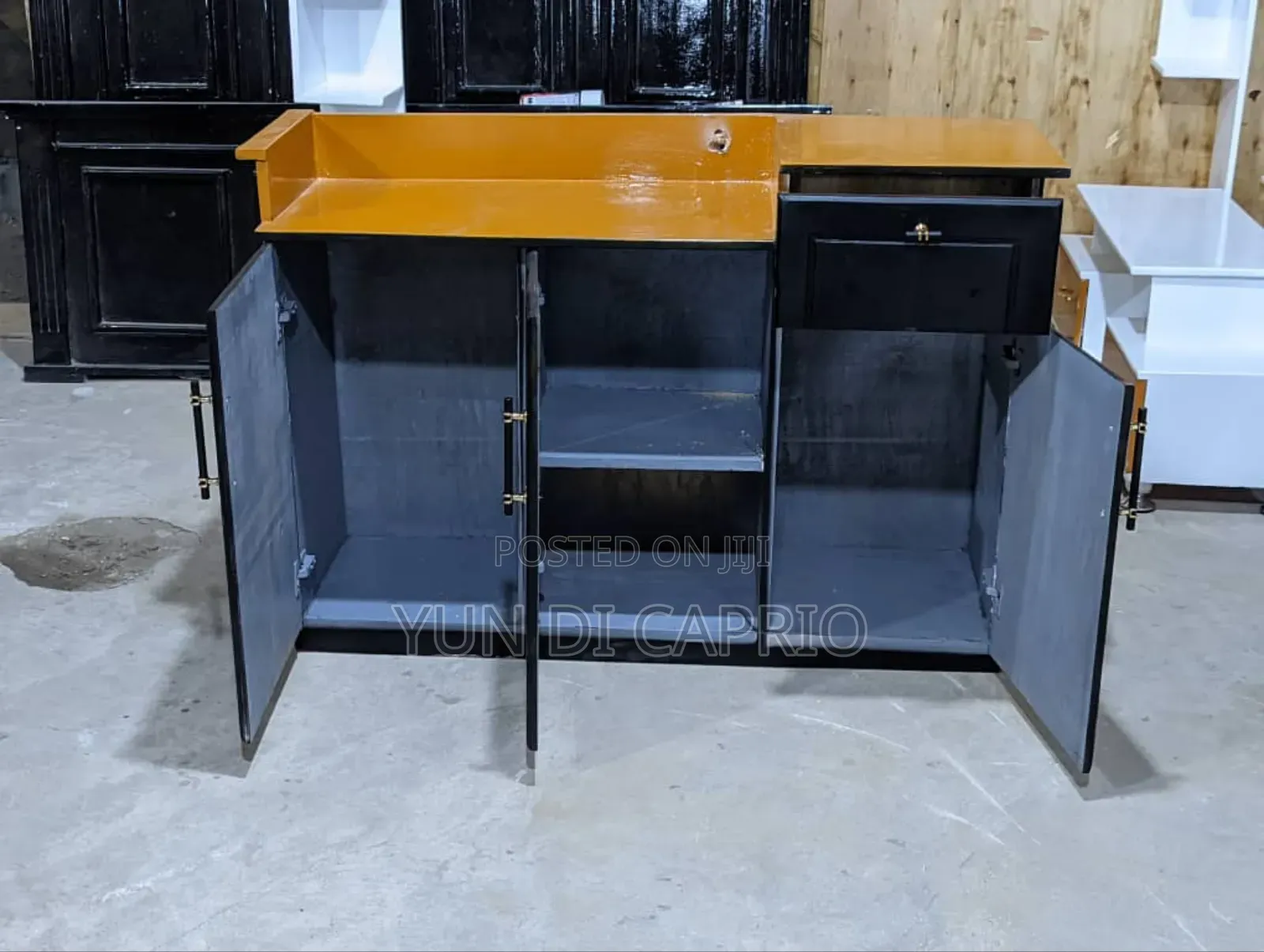 Kitchen Cabinet Classic Mpya