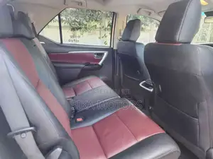 Toyota Fortuner 2019 White