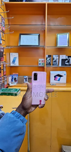 Samsung Galaxy S20 128 GB Pink