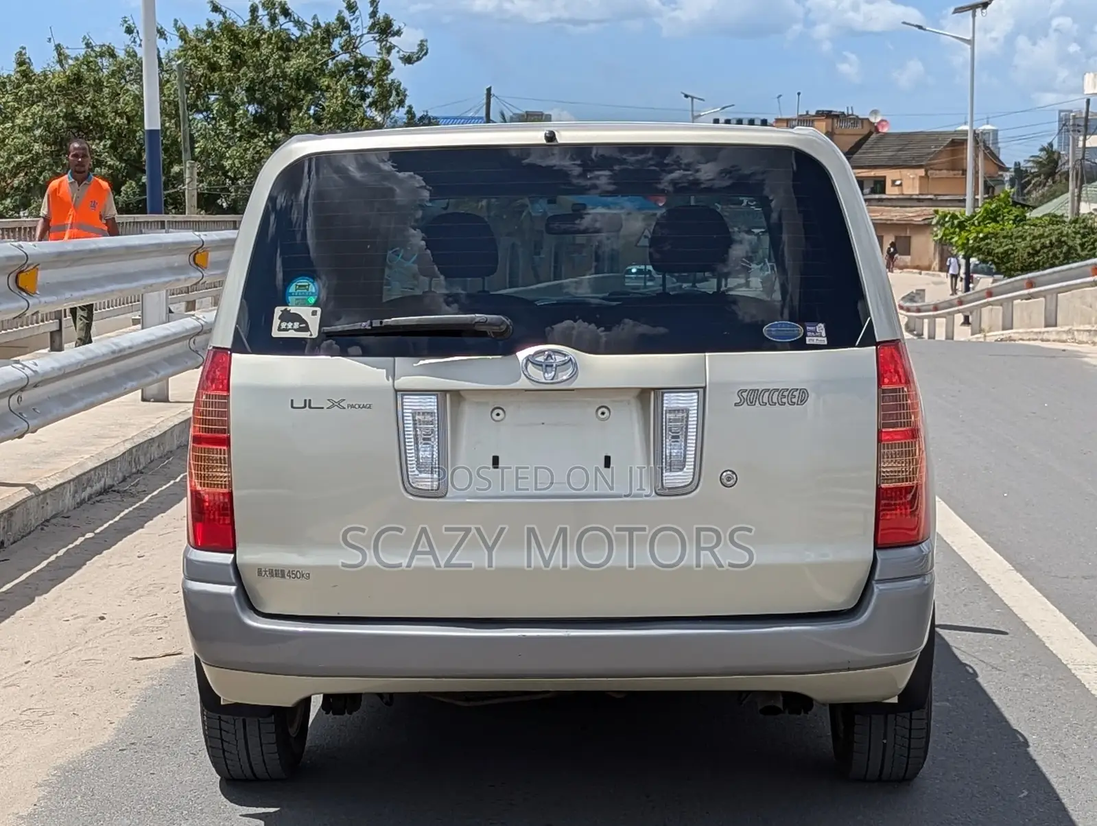 Toyota Succeed 2006 Gold