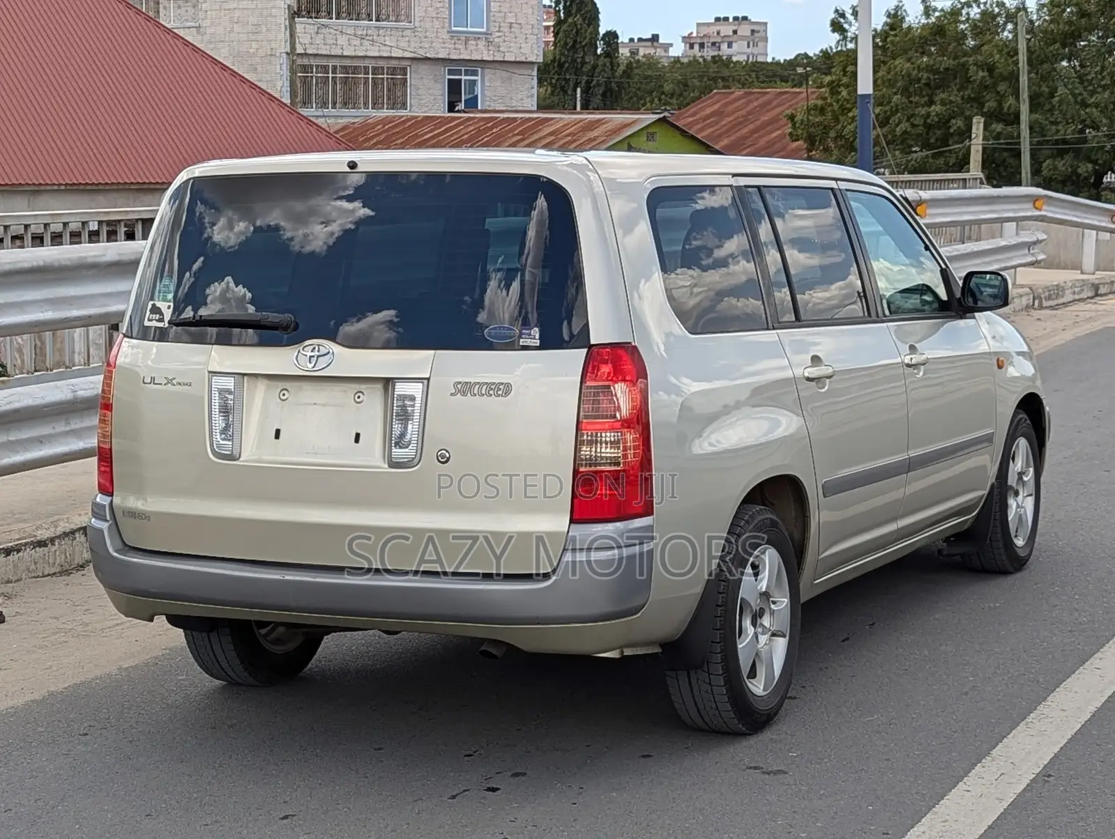 Toyota Succeed 2006 Gold