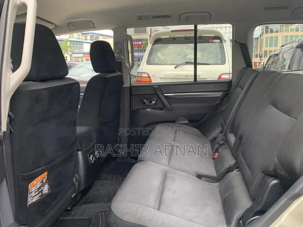 Mitsubishi Pajero 3.2 Di-D 2008 Gold