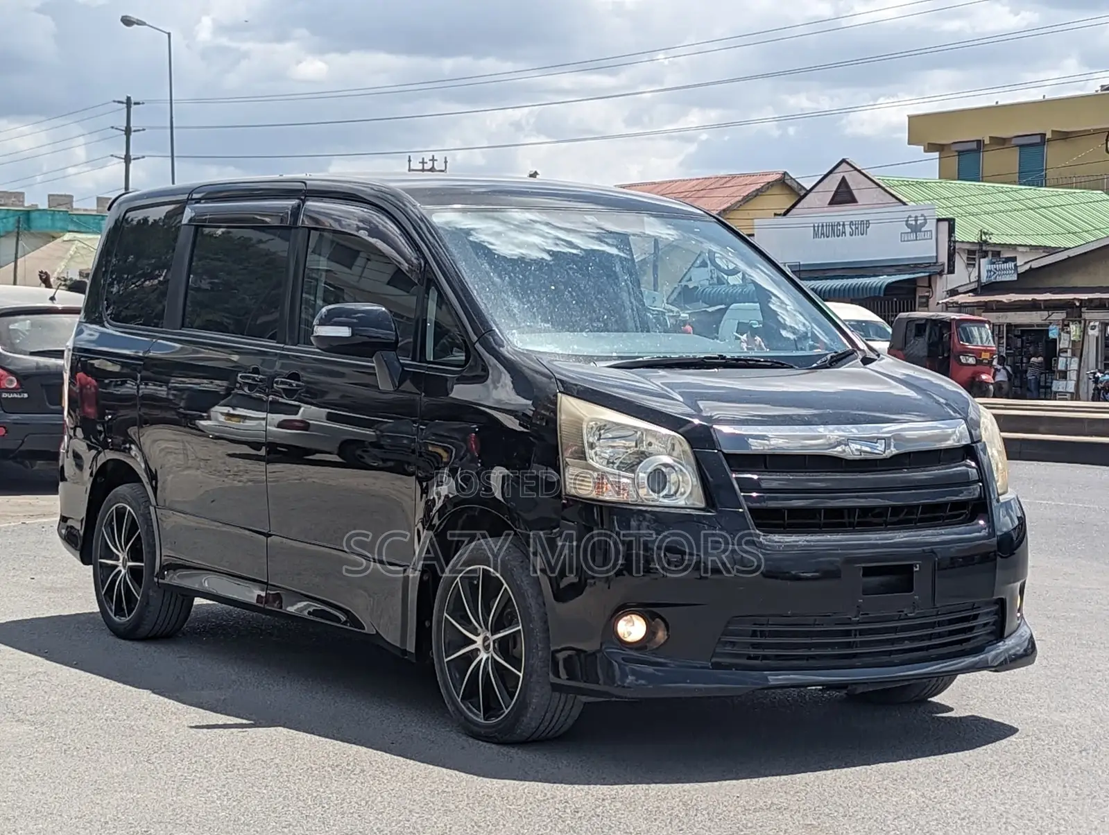 Toyota Noah 2009 Black