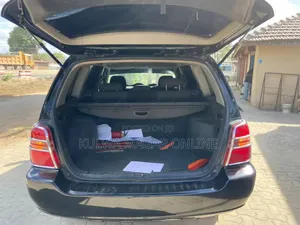 Toyota Kluger 2001 Black