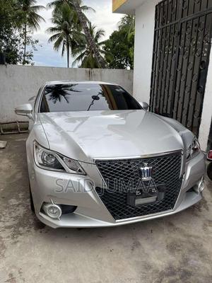 Toyota Crown 2014 Silver in Mjini Magharibi - Cars, Said Jumaa | Jiji.co.tz