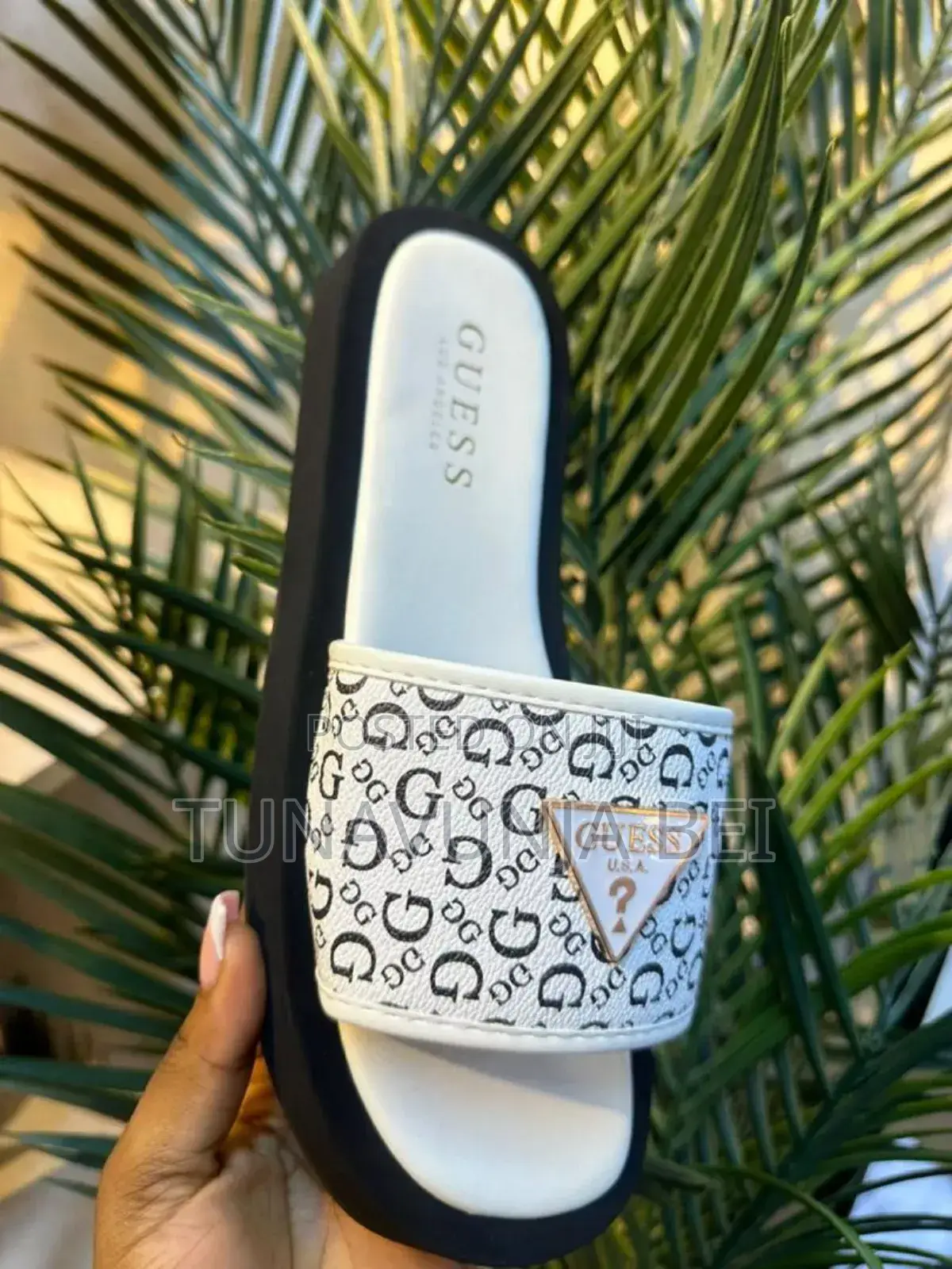 Sandal Nzuri Za Kike