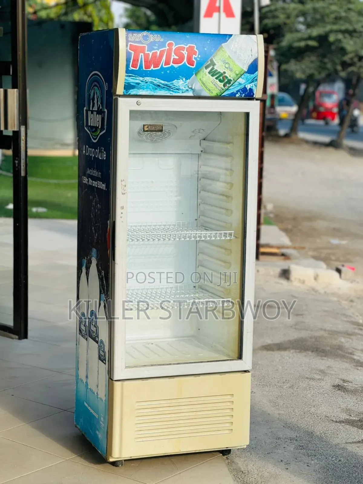 Display Fridge