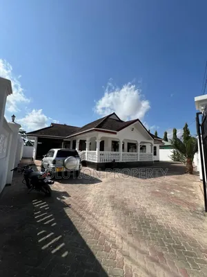 4bdrm House in Bunju for rent