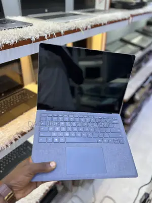 Laptop Microsoft Surface Laptop 2 8GB Intel Core I5 SSD 256GB