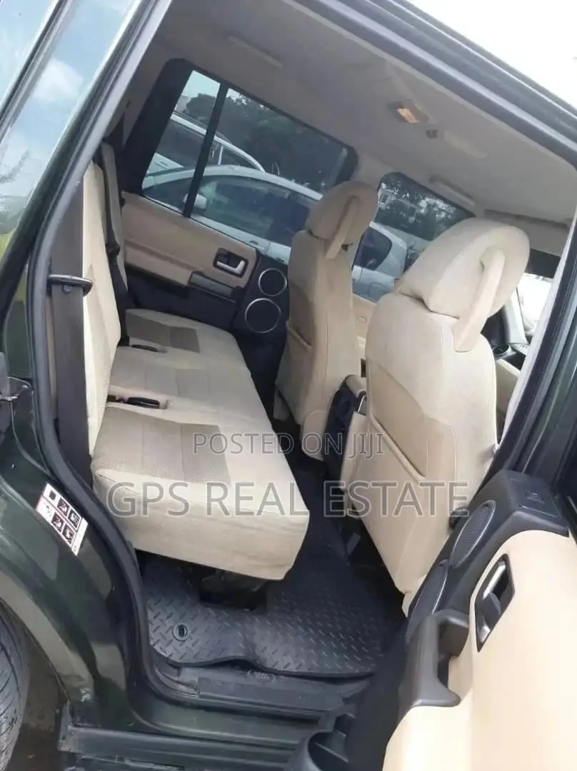 Land Rover Discovery 2009 Black