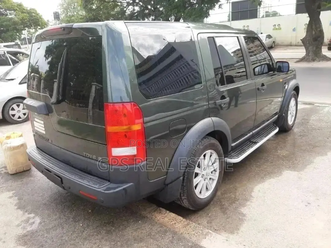 Land Rover Discovery 2009 Black