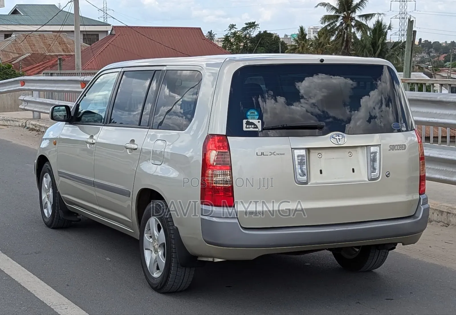Toyota Succeed 2006 Gold