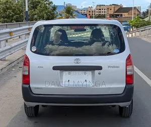 Toyota Probox 2004 Silver