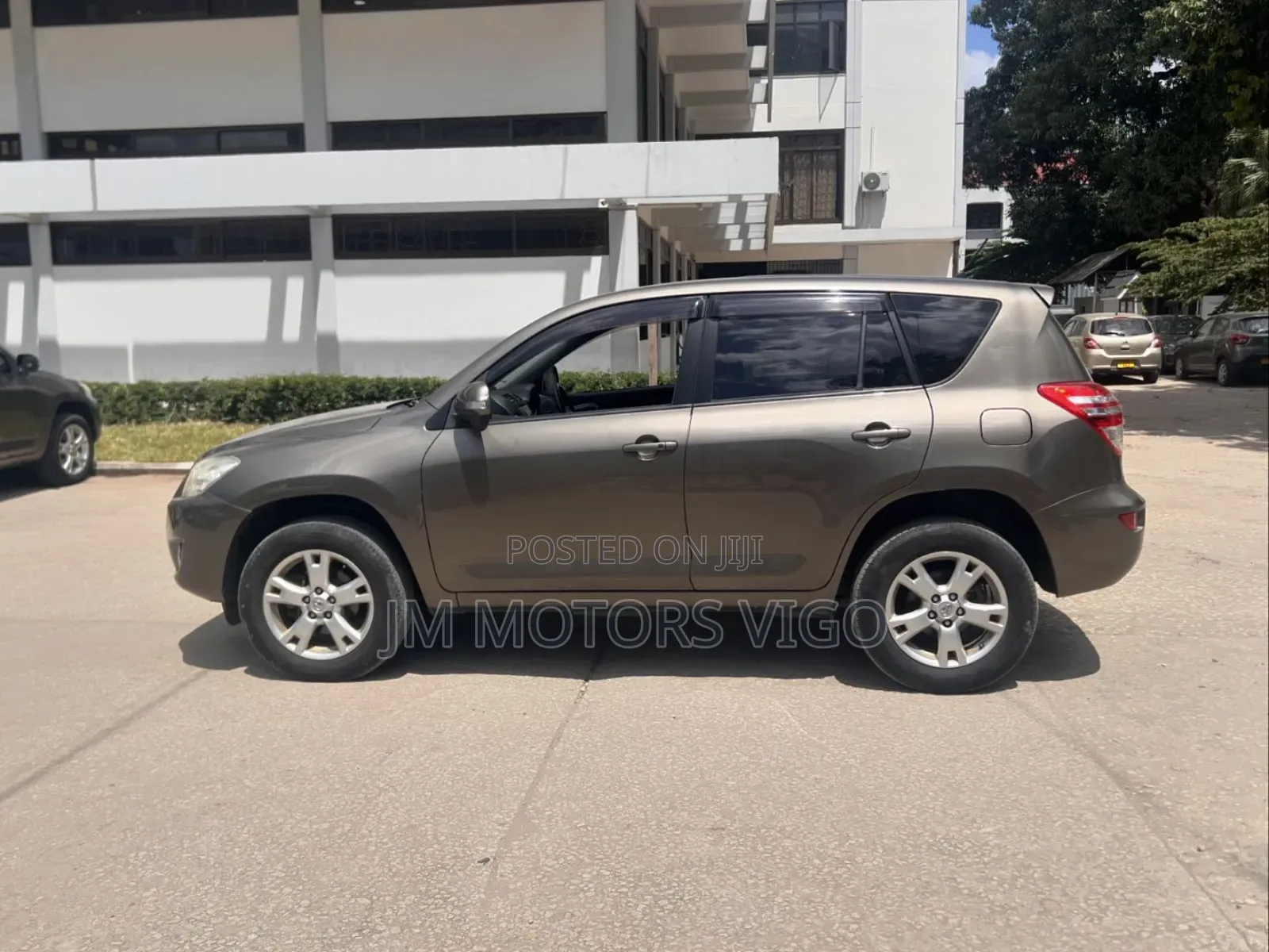 Toyota RAV4 2008 Brown