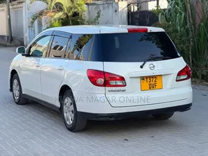 Nissan Wingroad 2005 White