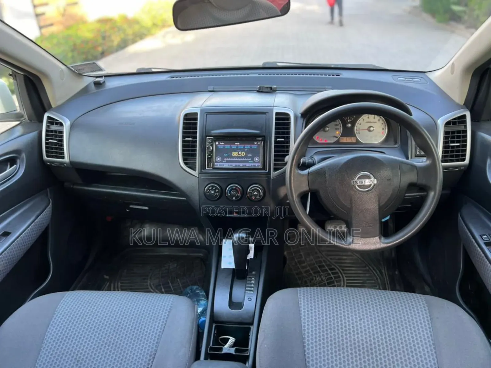 Nissan Wingroad 2005 White