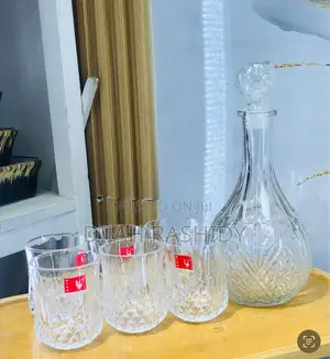 Whisker Decanter
