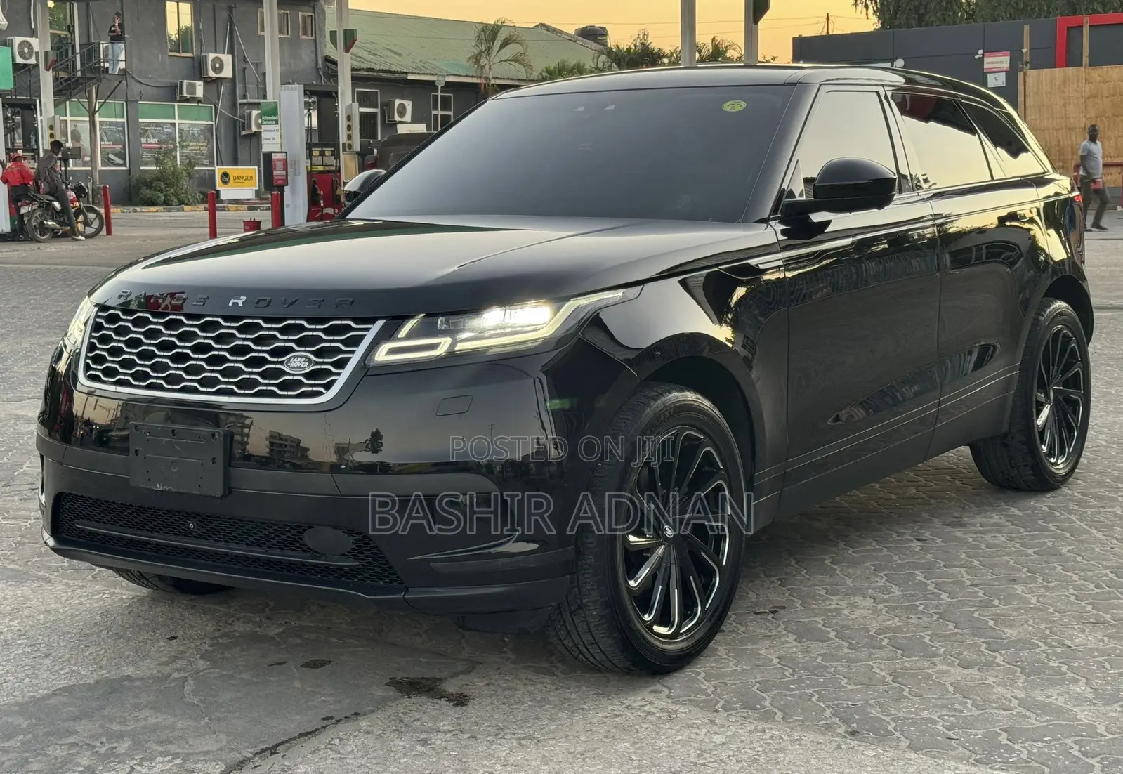 Land Rover Range Rover Velar 2017 Black