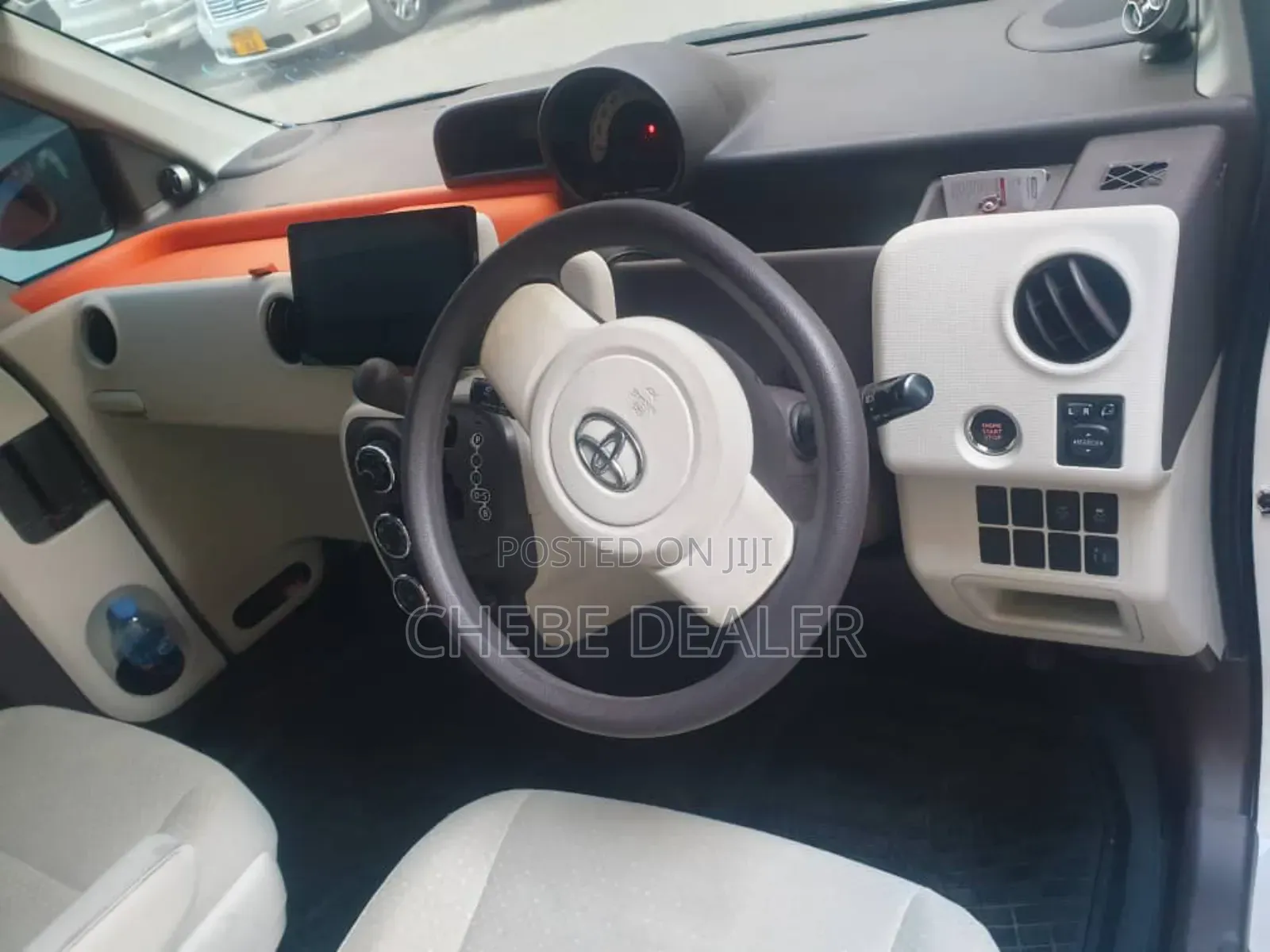 Toyota Porte 2010 White