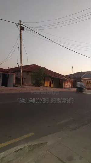6bdrm Bungalow in Magomeni Kanisani for sale