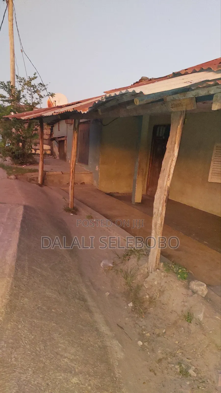 6bdrm Bungalow in Magomeni Kanisani for sale
