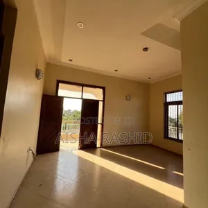 5bdrm House in Kinondoni for sale