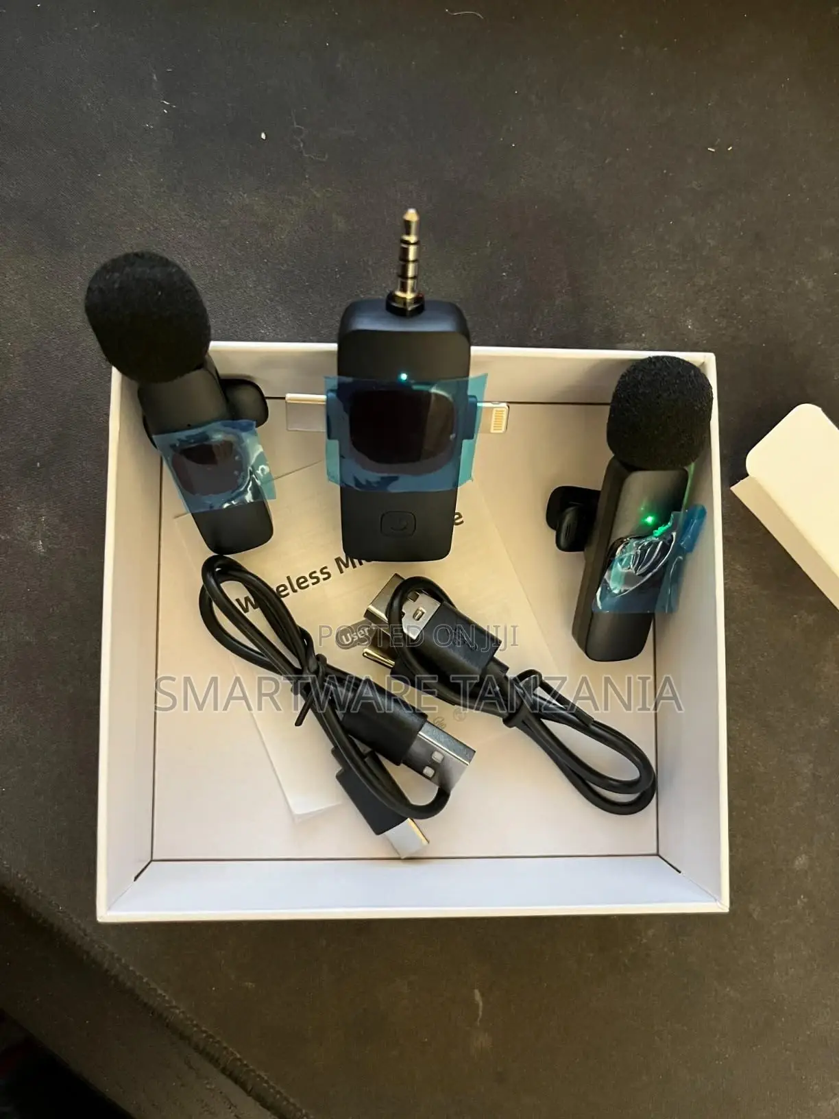 Wireless Microphone Mic For Vlogging, Livestream And Podcast