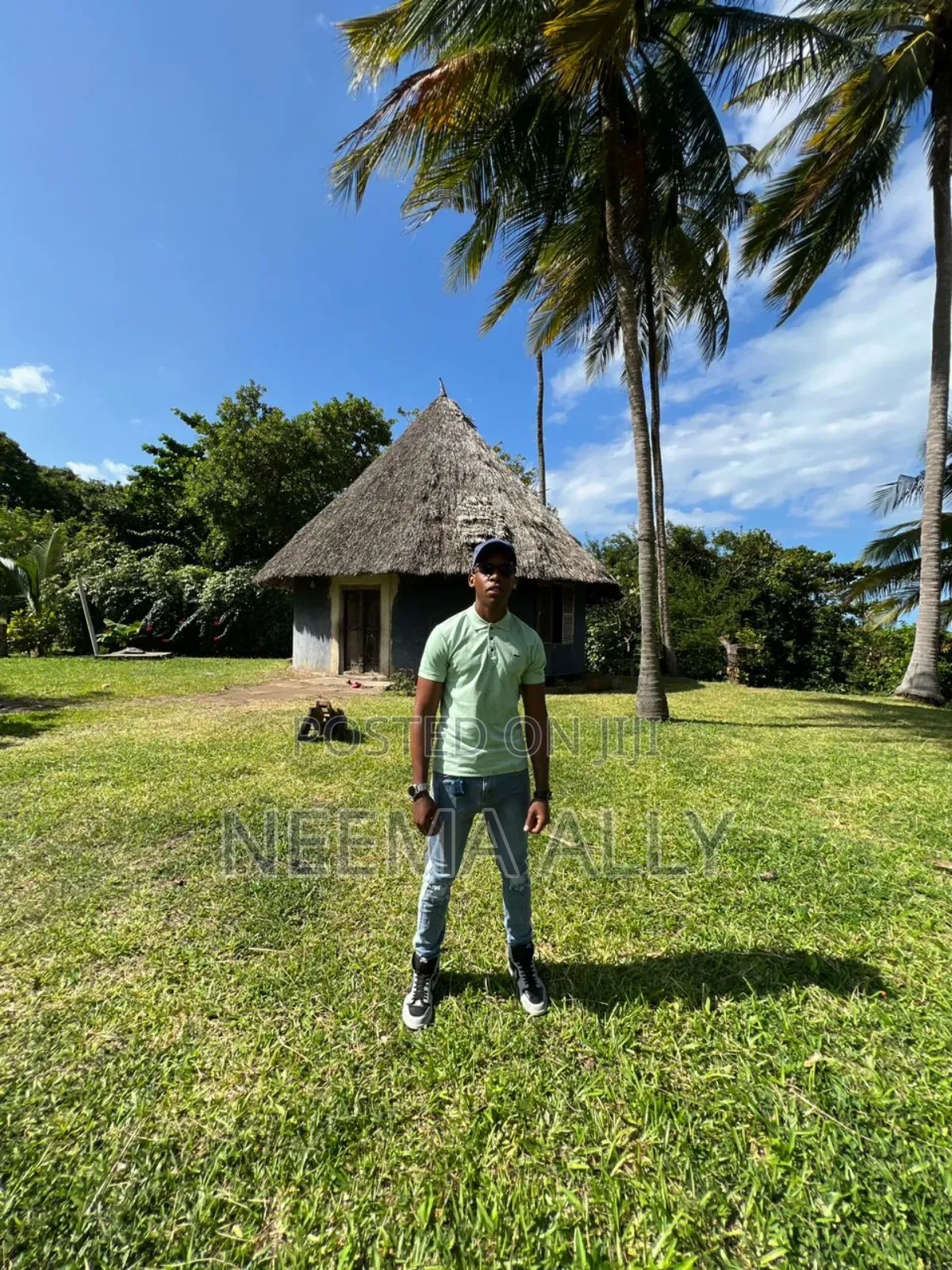 Viwanja Karibu Na Bahari (Kimbiji Sandy Beach)