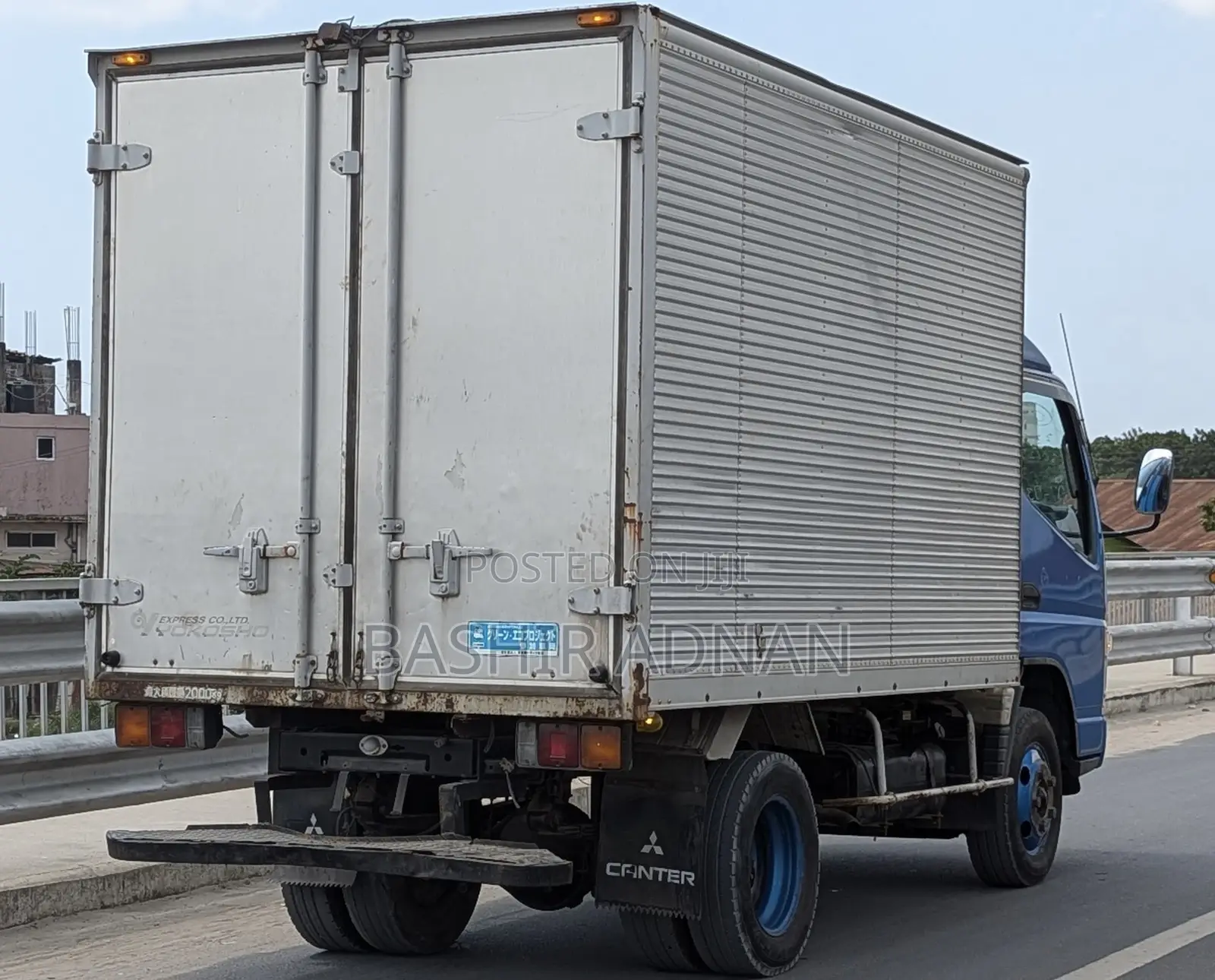 Mitsubishi Canter Box Body Tani 2.