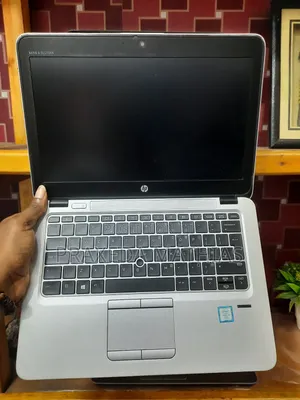 Laptop HP EliteBook 820 G3 8GB Intel Core I5 SSD 256GB