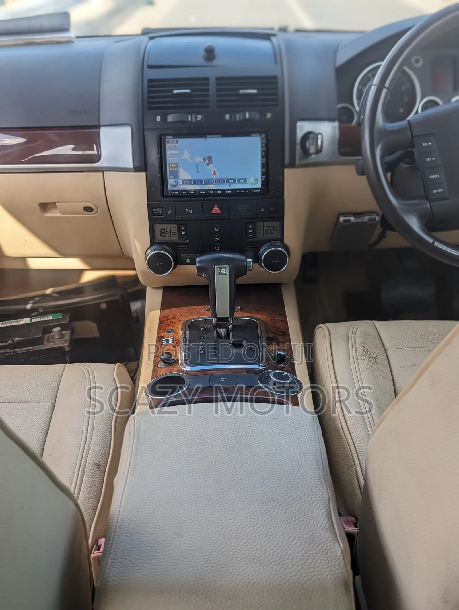 Volkswagen Touareg 2010 Black