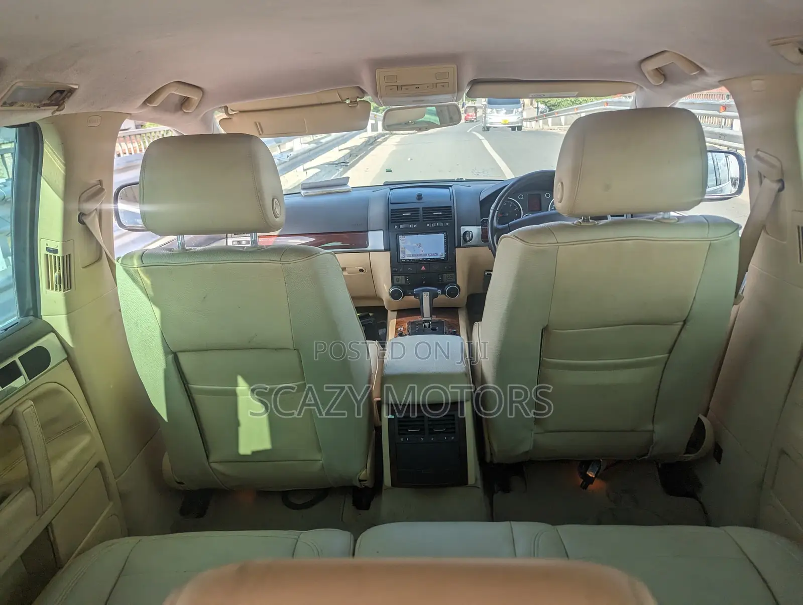 Volkswagen Touareg 2010 Black
