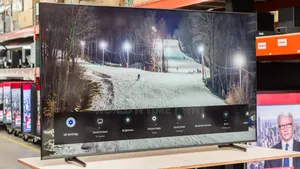 Offer Samsung 55” Crystal Uhd Du7000 Tizen Os Smart Tv (2024)