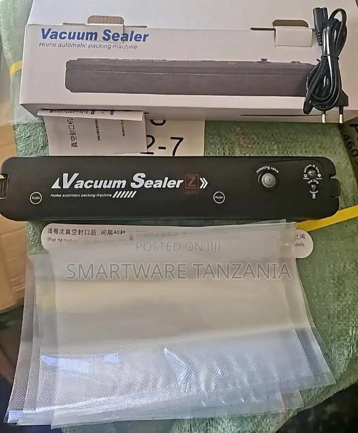Food Vacuum Sealer Packaging Machine With Free 10pcs Bags
