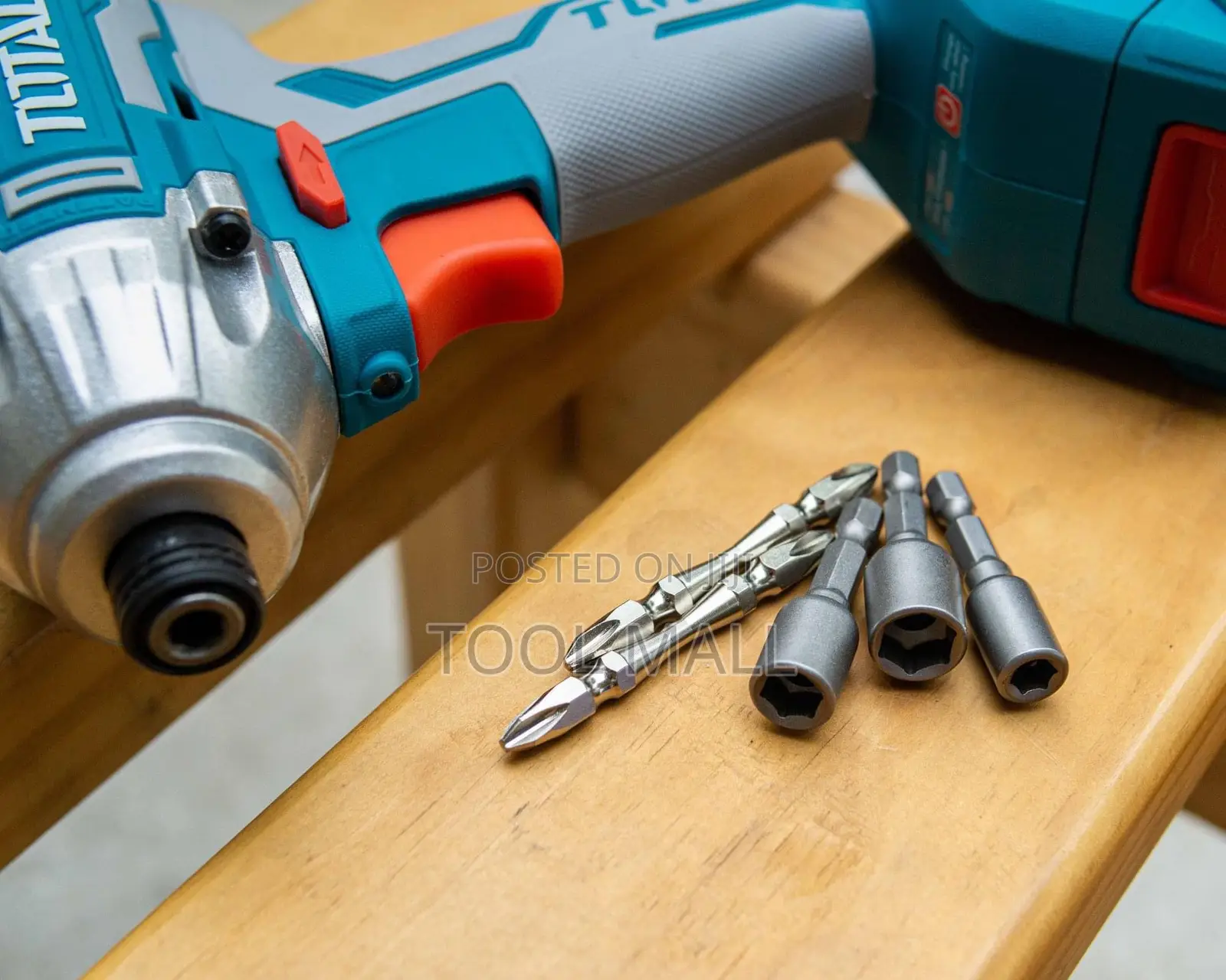 Total Impact Wrench TIRLI2002
