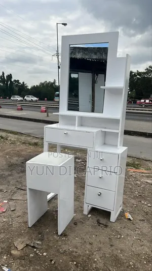 Dressing Table Classic Mpya