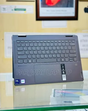 Laptop Lenovo Yoga 700 16GB Intel Core I7 SSD 1T