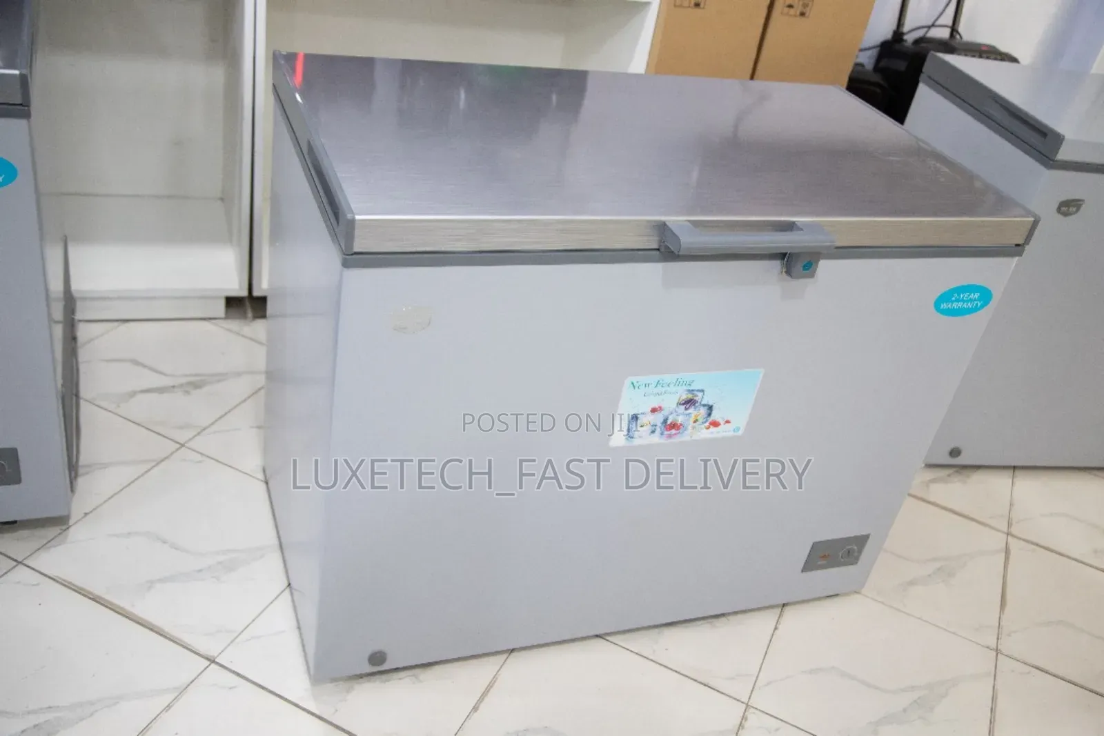 Mr UK Chest Freezer 290L