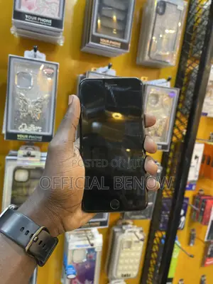 Apple iPhone 7 Plus 32 GB Black