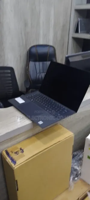 Laptop Dell Precision 5550 32GB Intel Core I7 SSD 512GB