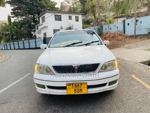 Toyota Vista 2000 White
