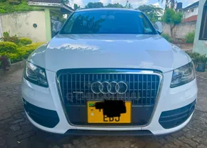 Audi Q5 2011 White