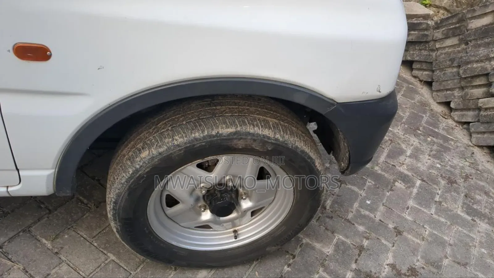 Suzuki Jimny 1999 White