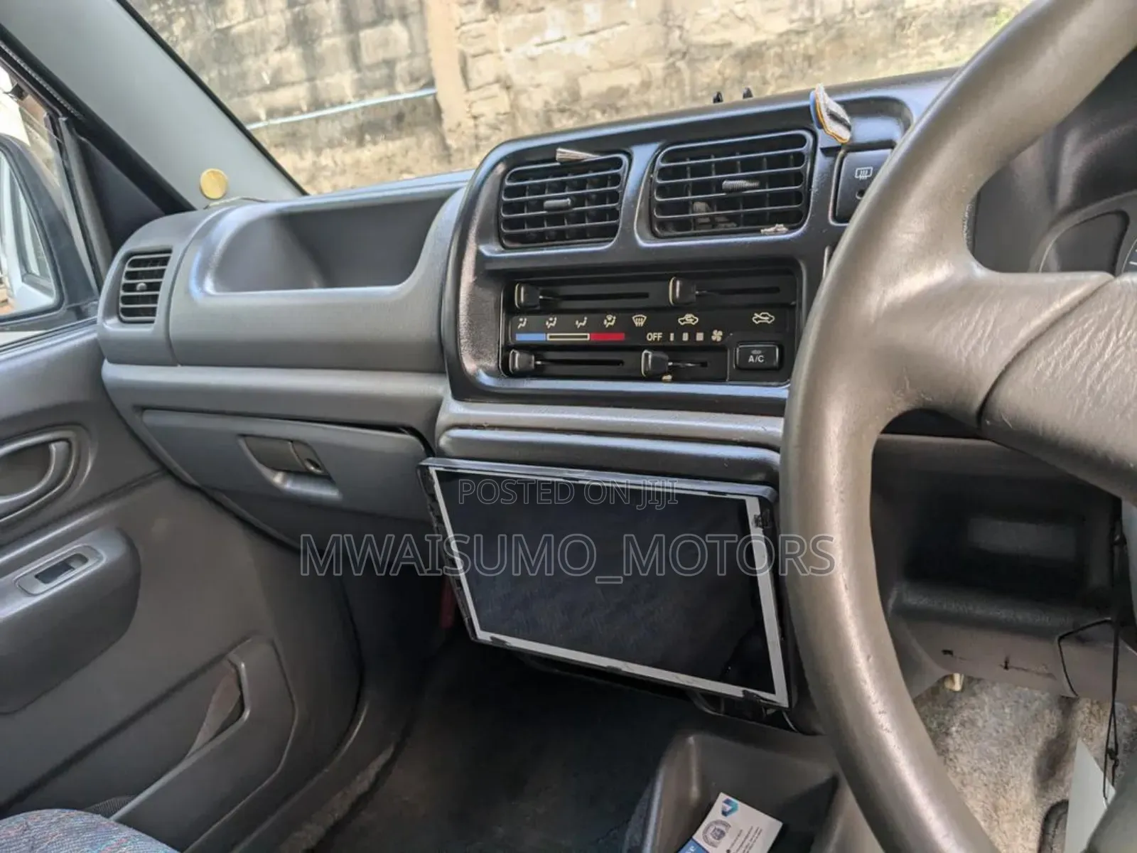 Suzuki Jimny 1999 White